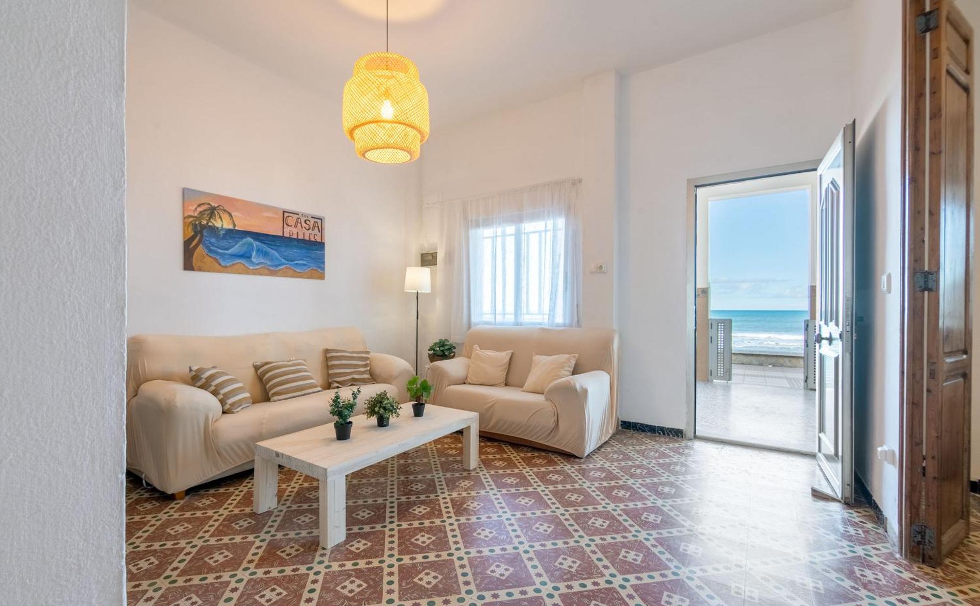 Beachfront House Piles Esterno foto